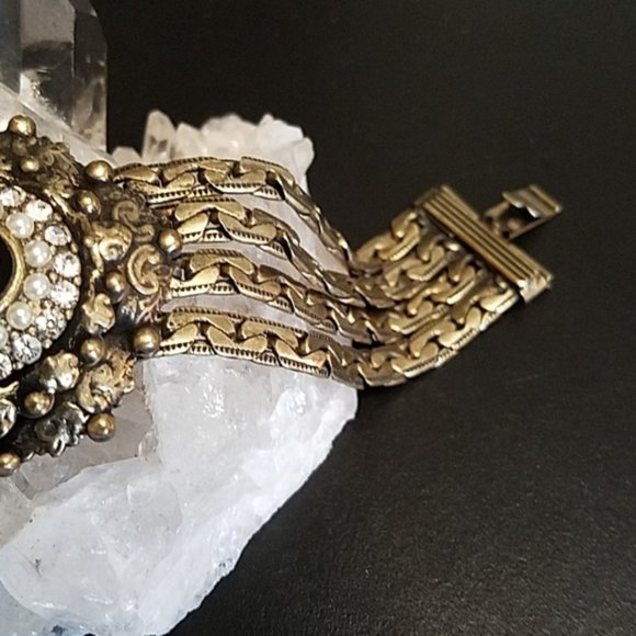 Vintage Victorian Revival Rhinestone Medallion Bracelet - Picture 4 of 6